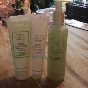 MARY KAY Satin hands set